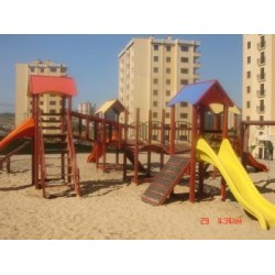 4 KULELİ AHŞAP OYUN GRUBU